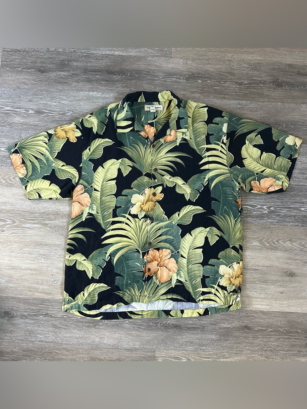 Men’s 100% Silk Green Floral Tommy Bahama Short Sleeve Tropical Hawaiian Sz XL